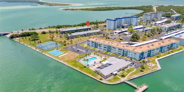 2 CAUSEWAY BOULEVARD