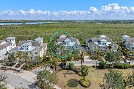 271 SAPPHIRE LAKE DRIVE