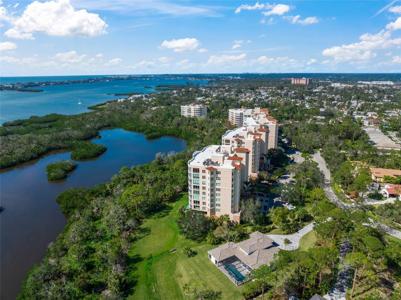 385 N POINT ROAD