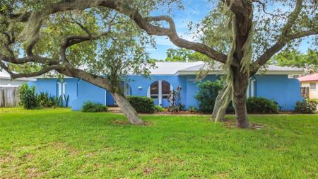 1270 SHADY LANE