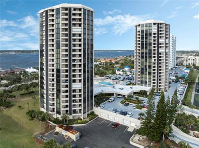 1 OCEANS WEST BOULEVARD