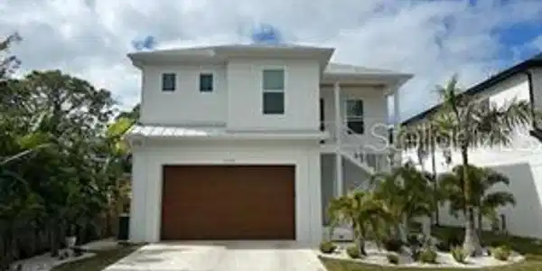 817 BAY POINT DRIVE