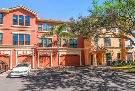 2717 VIA CIPRIANI
