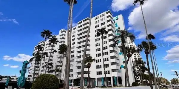 2401 BAYSHORE BOULEVARD