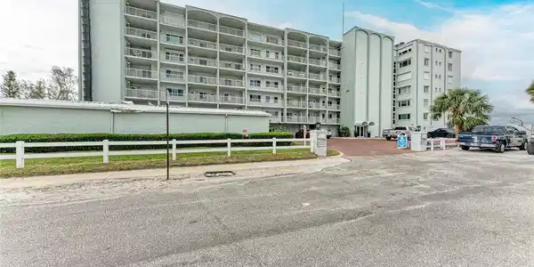5200 GULF DRIVE
