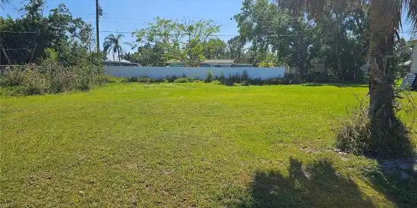343 PEBBLE BEACH LANE