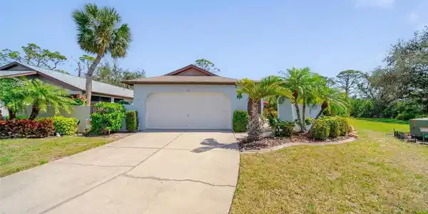 647 LINDEN DRIVE