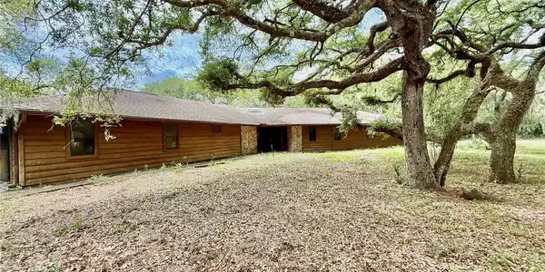 175 BAYWOOD DRIVE