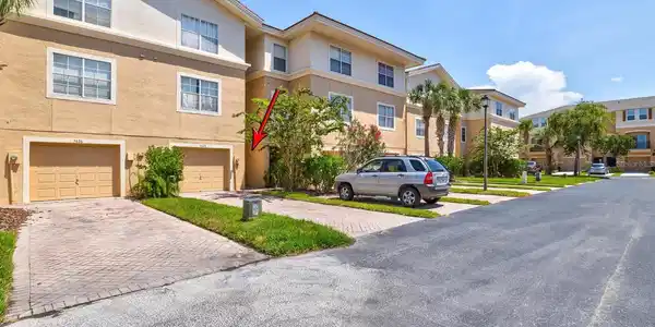 5624 RED SNAPPER COURT