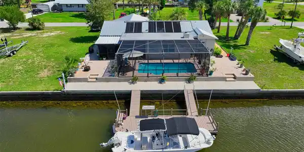 5024 CEDARBROOK LANE