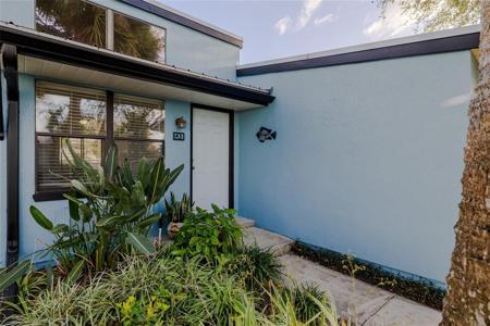 43 JACARANDA CAY COURT
