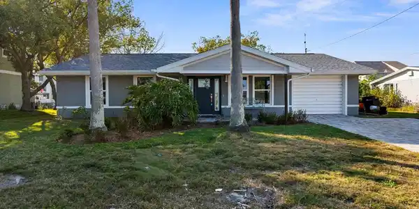 8225 CHANNEL DRIVE