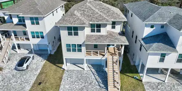202 SURFVIEW LANE