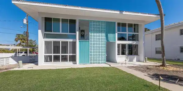 5400 GULF DRIVE