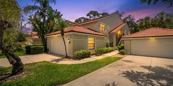 7600 FAIRWAY WOODS DRIVE