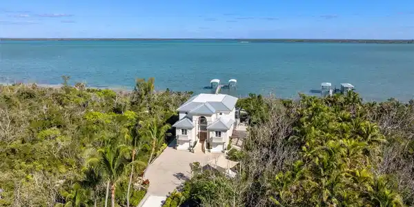 4150 SNAIL ISLAND COURT