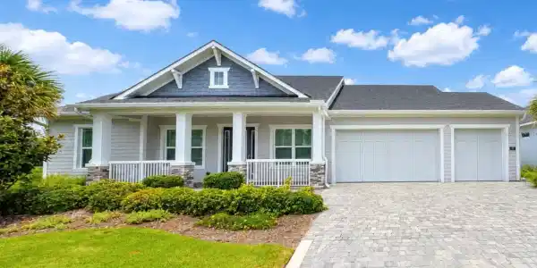 17 WATCHTOWER DRIVE