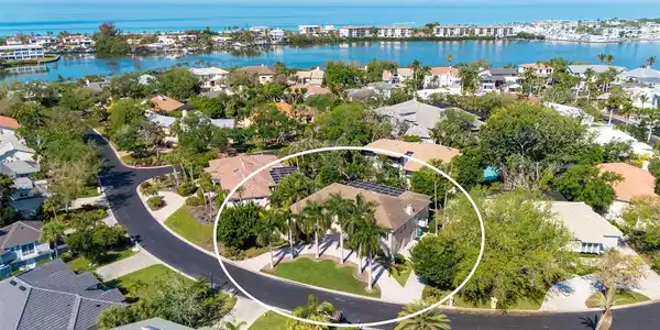 3610 BAYOU CIRCLE