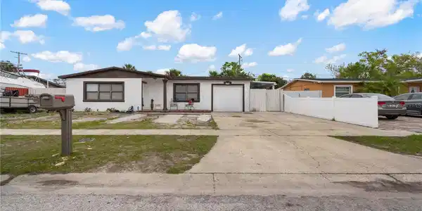 5607 LARIMER DRIVE