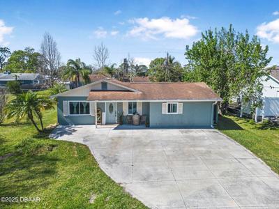 2216 UMBRELLA TREE DRIVE