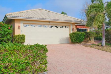 4726 DUNDEE DRIVE