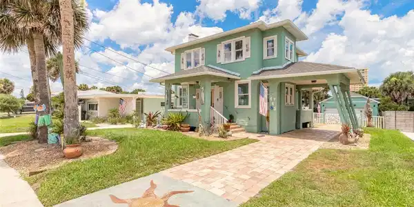 445 SEAVIEW AVENUE