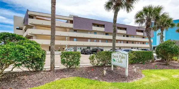 935 OCEAN SHORE BOULEVARD