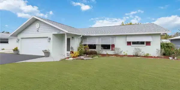1582 OVERBROOK ROAD
