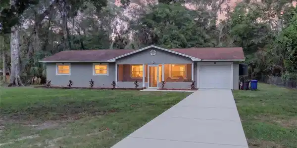 1920 NW 15TH AVENUE