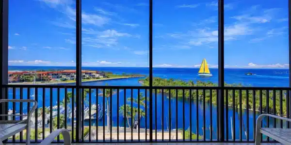 3321 SUNSET KEY CIRCLE