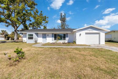 1490 SAINT CLAIR ROAD