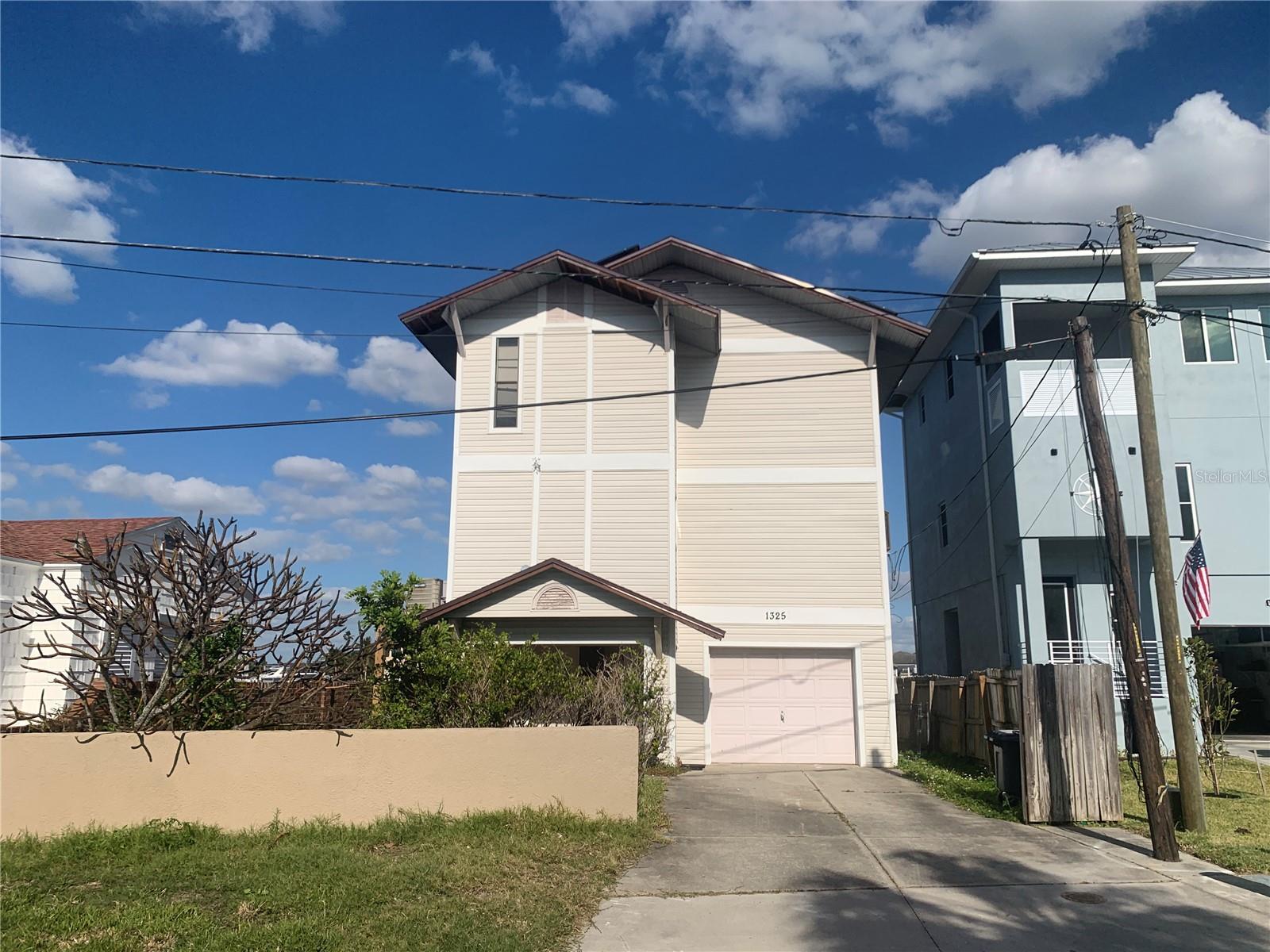 Image 1 Image 1