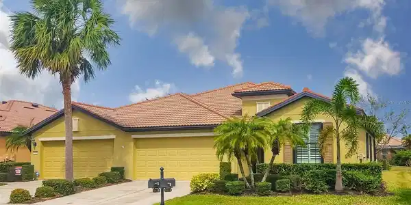 5638 SUNSET FALLS DRIVE