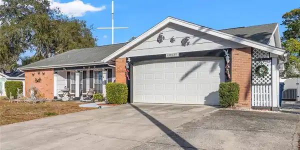 4042 JIB SAIL COURT