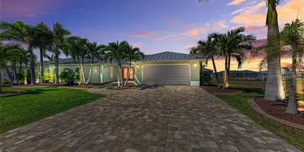 975 CIMARRON DRIVE