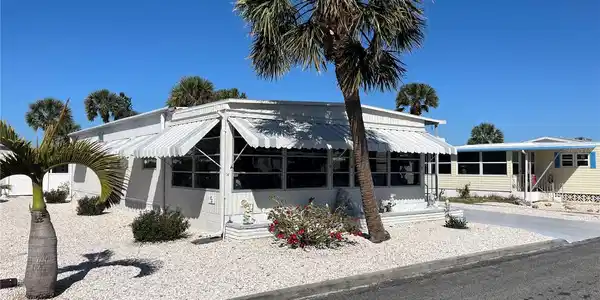 519 ROMA ROAD