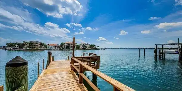 2000 DOLPHIN BOULEVARD S