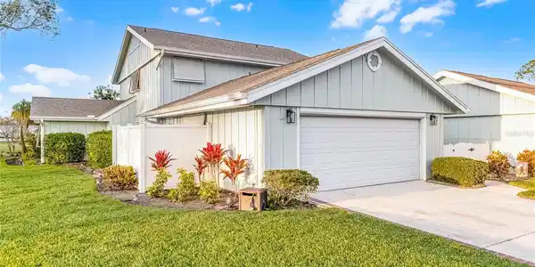 53 FORE DRIVE