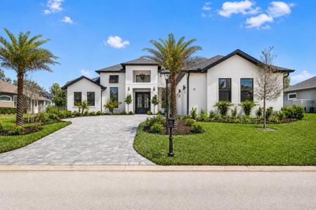 13 OLD OAK DRIVE N