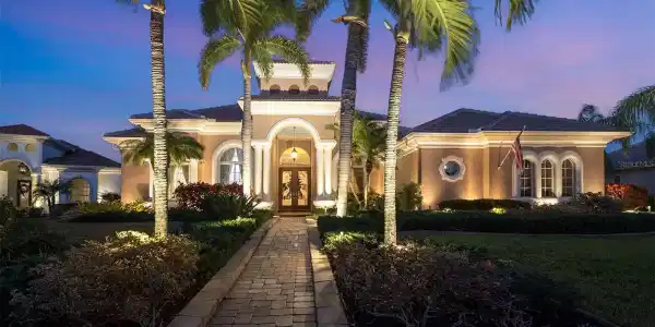 14 CARISA ROYALE COURT