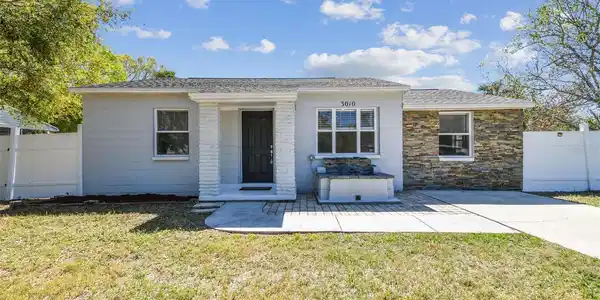3010 W VAN BUREN DRIVE