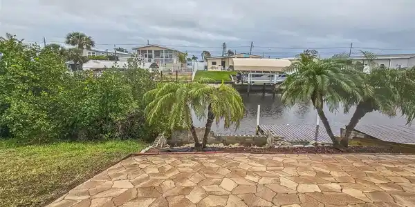 1349 KINGFISHER DRIVE