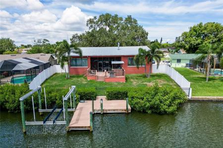 429 FLAMINGO DRIVE
