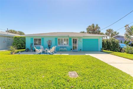 221 SAPPHIRE ROAD
