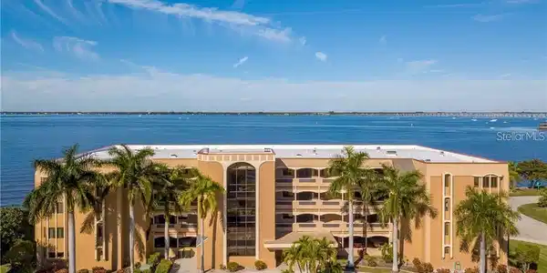1601 PARK BEACH CIRCLE
