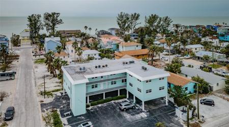 8200 BAYSHORE DRIVE
