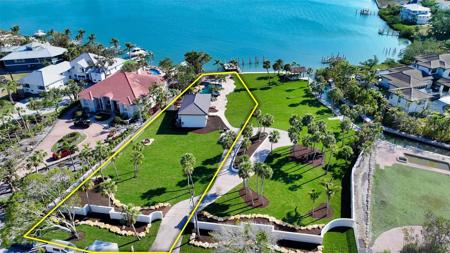 684 FREELING DRIVE