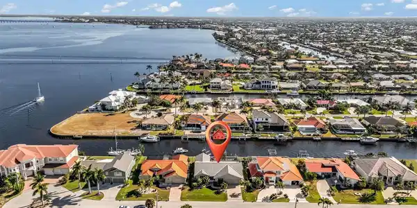 10 TROPICANA DRIVE