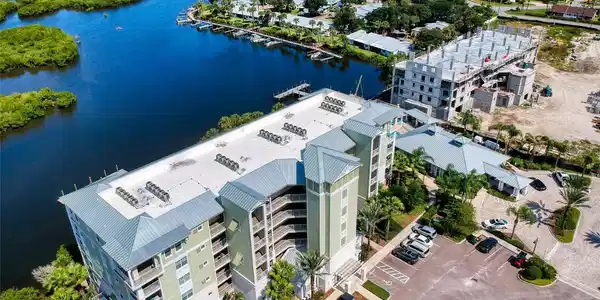 5 RIVERWALK DRIVE