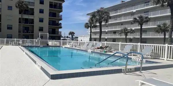 2290 OCEAN SHORE BOULEVARD